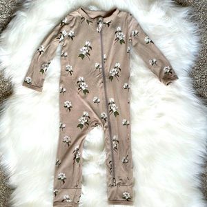 Kyte baby romper